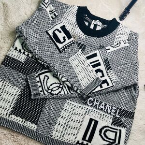 CHANEL Monochrome Graphic Crewneck Sweater